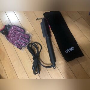 TYMO Ring Hair Straightener like new condition